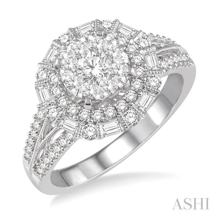 1 1/10 Ctw Diamond Lovebright Double Halo Engagement Ring in 14K White Gold