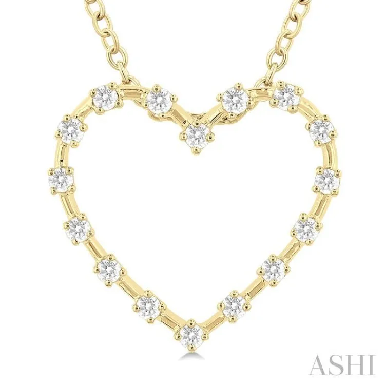 1/4 ctw Open Window Heart Frame Round Cut Diamond Fashion Pendant With Chain in 10K Yellow Gold