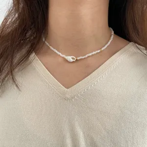 2022 New Fashion Bohemian Color Rice Bead Necklace Female Creative White Beaded Shell Girl Clavicle Chain