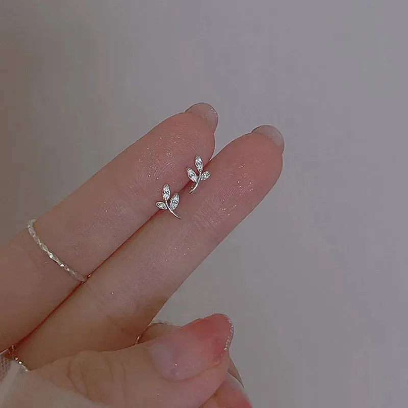 925 Silver Needle Shiny Zircon Butterfly Earring for Students