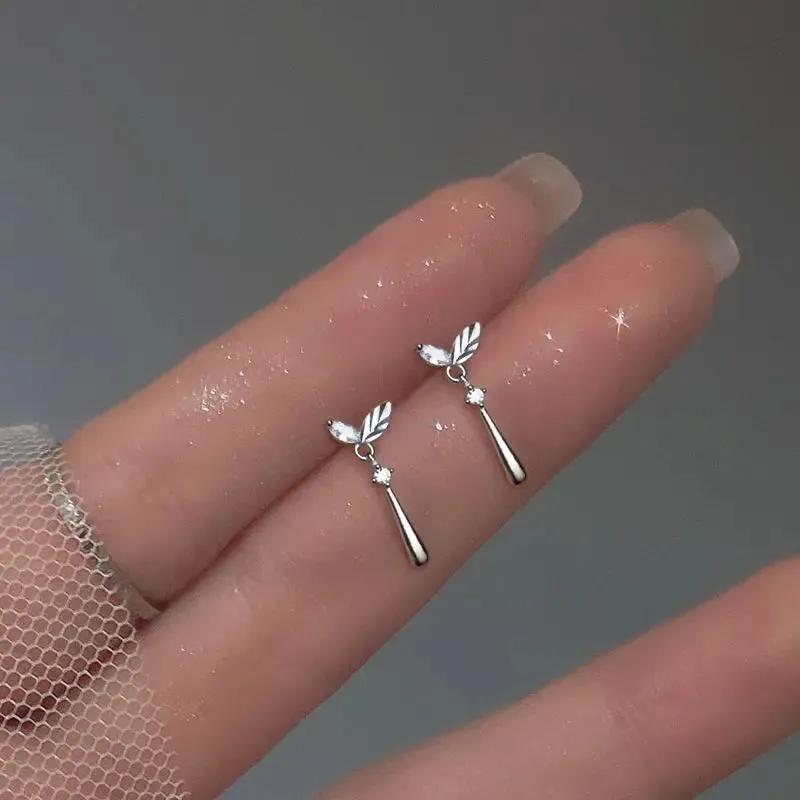 925 Silver Needle Shiny Zircon Butterfly Earring for Students