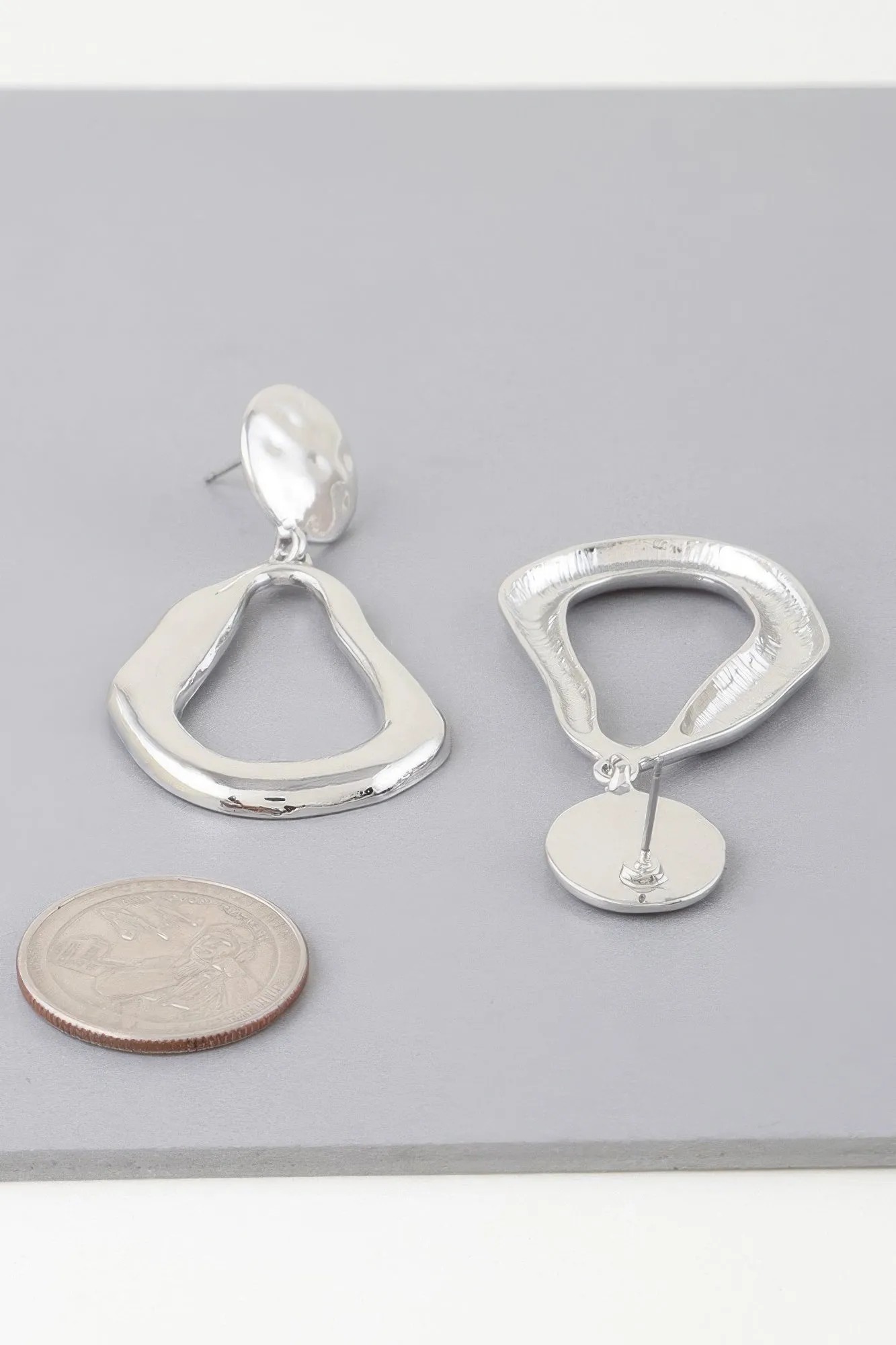 Abstract Shiny Teardrop Earrings