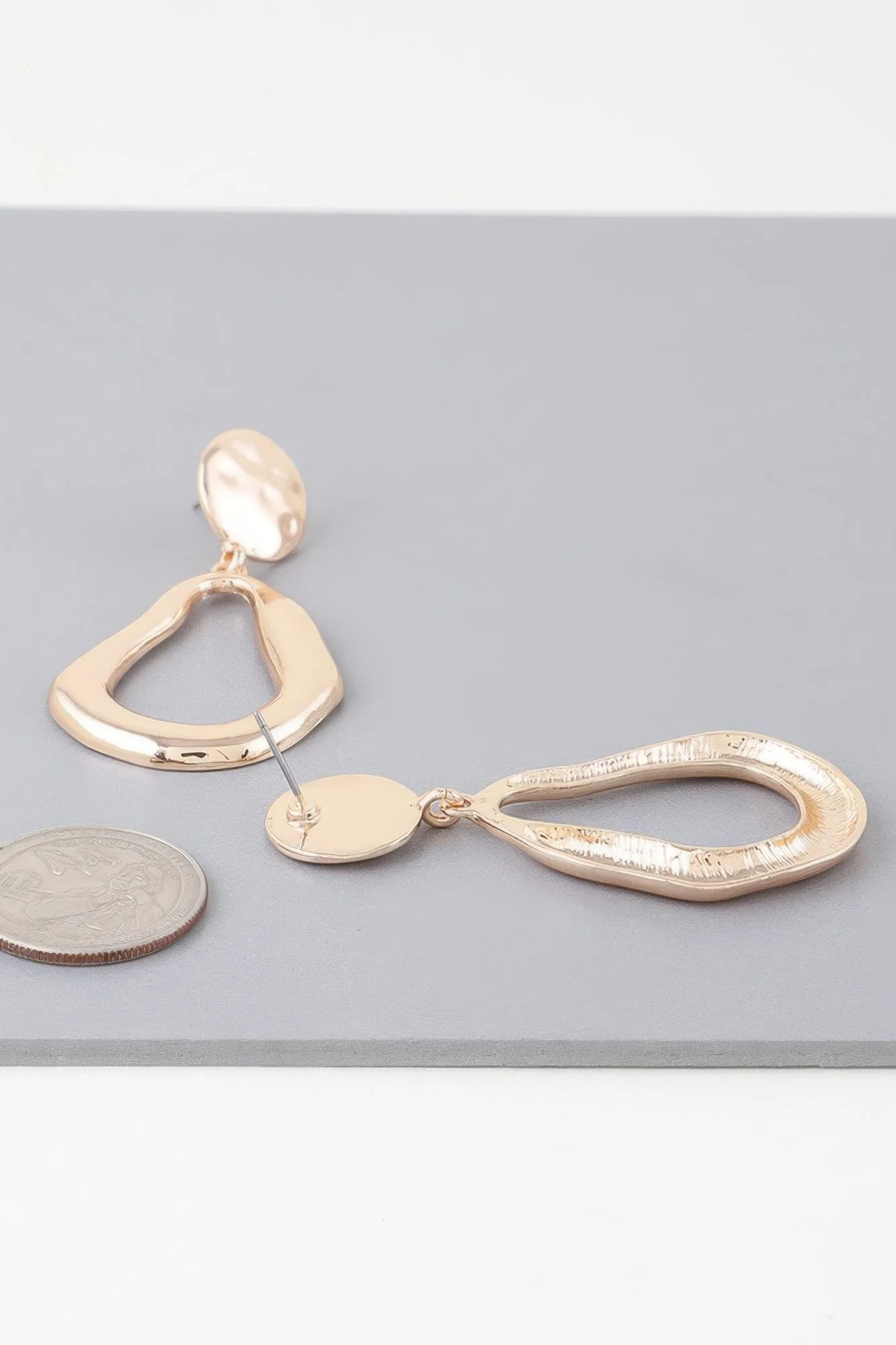 Abstract Shiny Teardrop Earrings