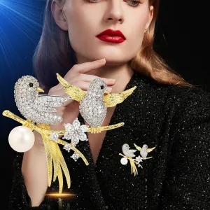 Animal Brooches for Women Pearl Rhinestones Animal Brooch Pin Cute Animal Jewelry Gift for Wife Mom Girlfriends