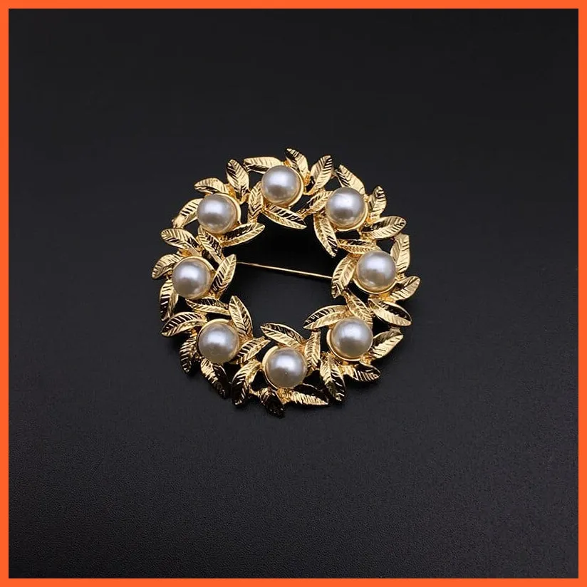 Beautiful Pearl Metal Brooch For Women