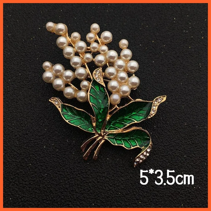 Beautiful Pearl Metal Brooch For Women