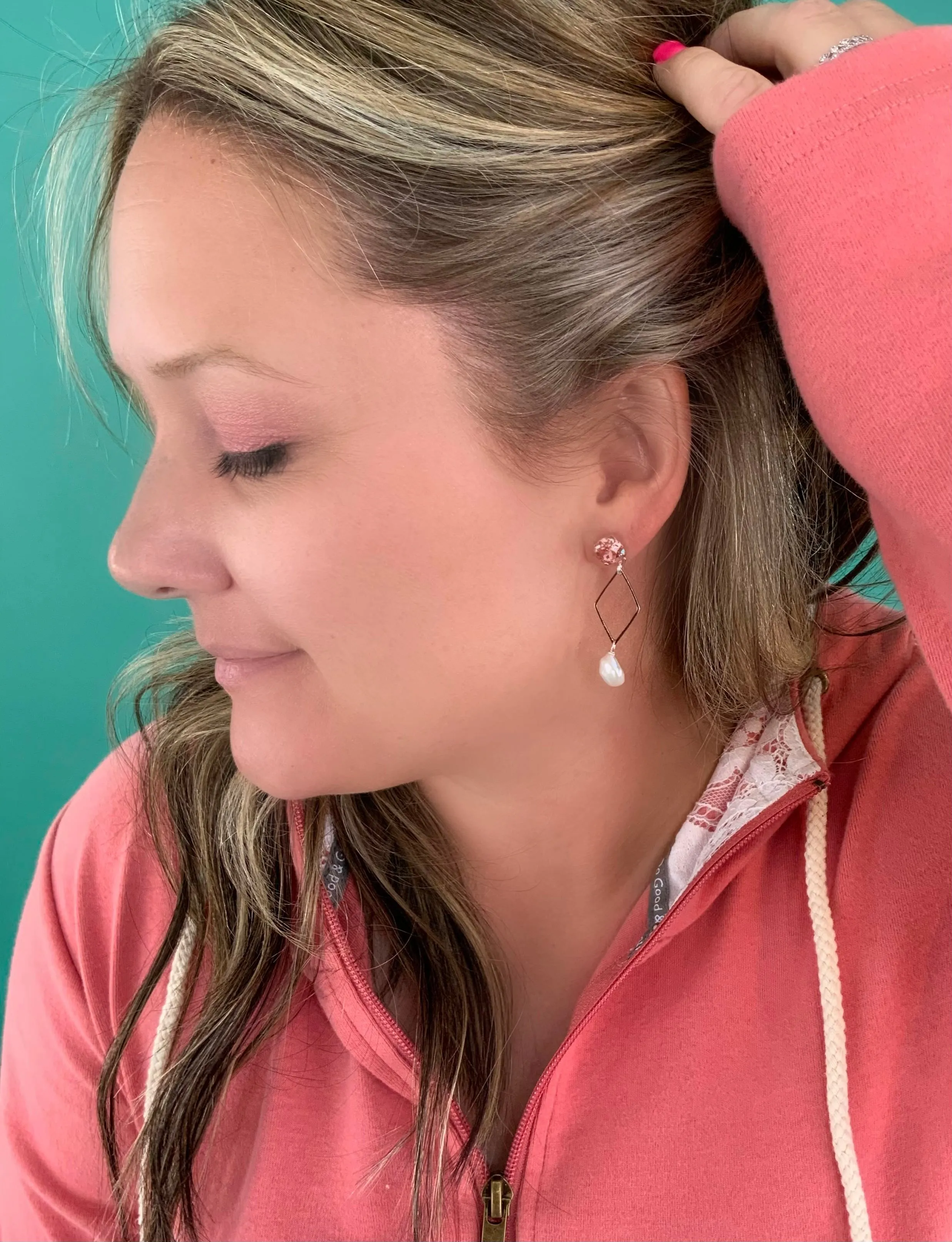 Coral Pearl Drop Earring