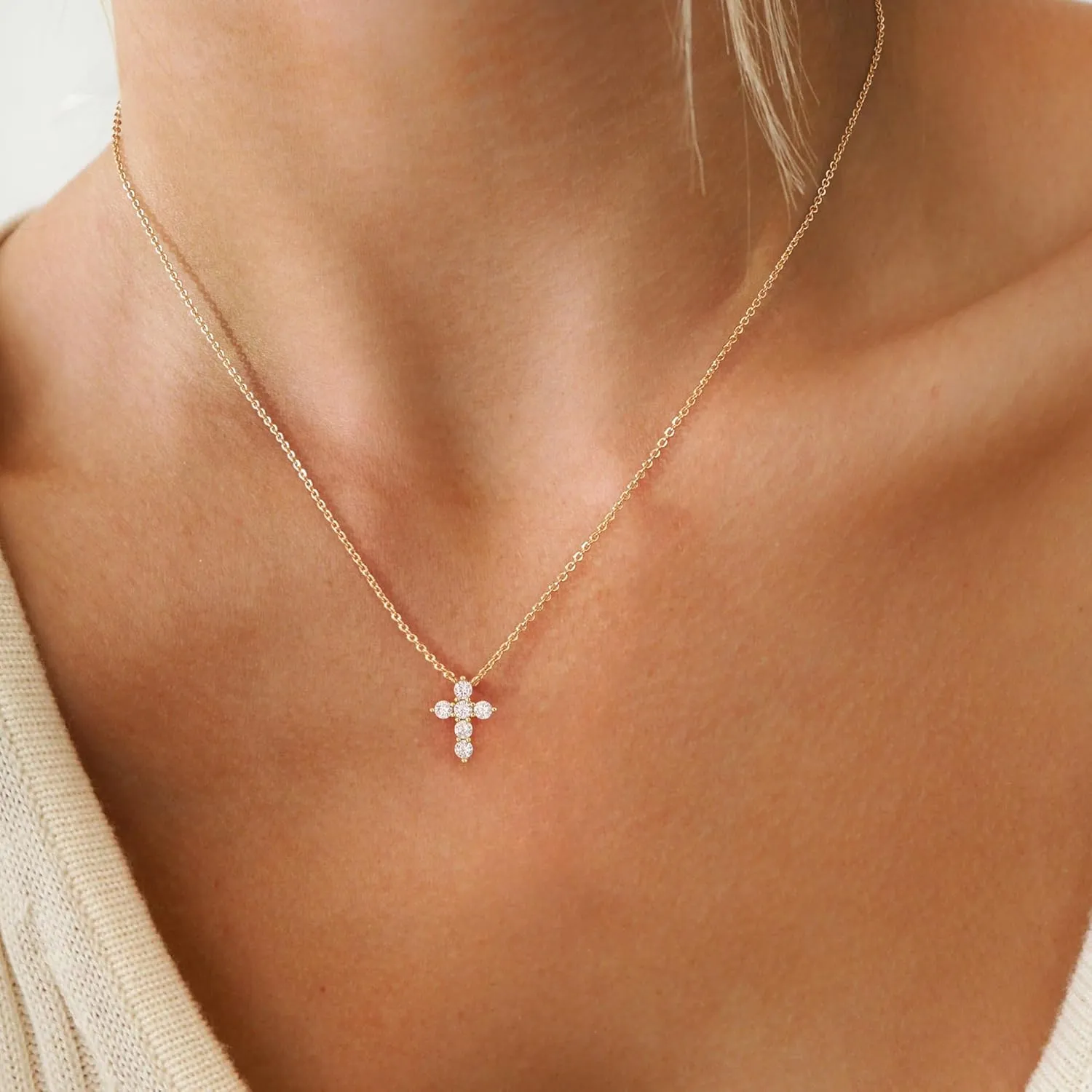 Cross Necklace for Women??Dainty Gold Necklace 14k Gold Plated Small Cross Pendant Necklace Simple Gold Cross Necklaces for Women Cute Gold Cross Choker Necklaces Trendy Gold Jewelry Gifts