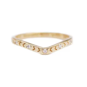 Curve Arrows Gold Diamond Wedding Ring ♥