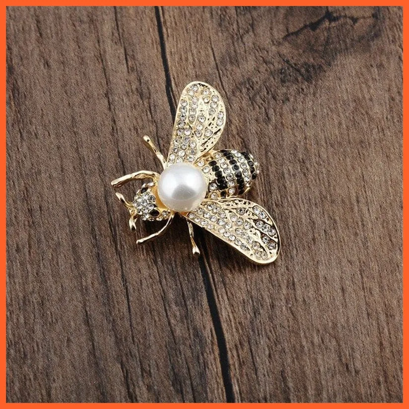 Cute Pearl Bee Brooches