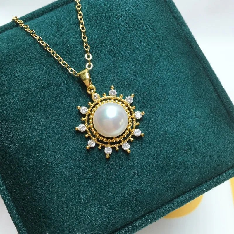 Delicate Round Pearl Necklace Freshwater Pearl Sun Light 14k Gold Plating Women