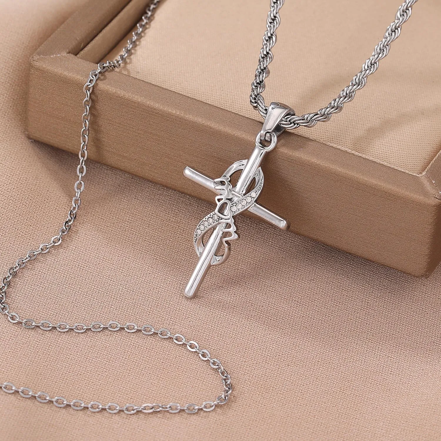 DS Religious Gifts for her Faith Cross Necklace for Women exquisite 18K Gold Inspirational Christian Bible Verse prayer birthday Jewelry stainless steel Necklaces To Sister Mom Daughter