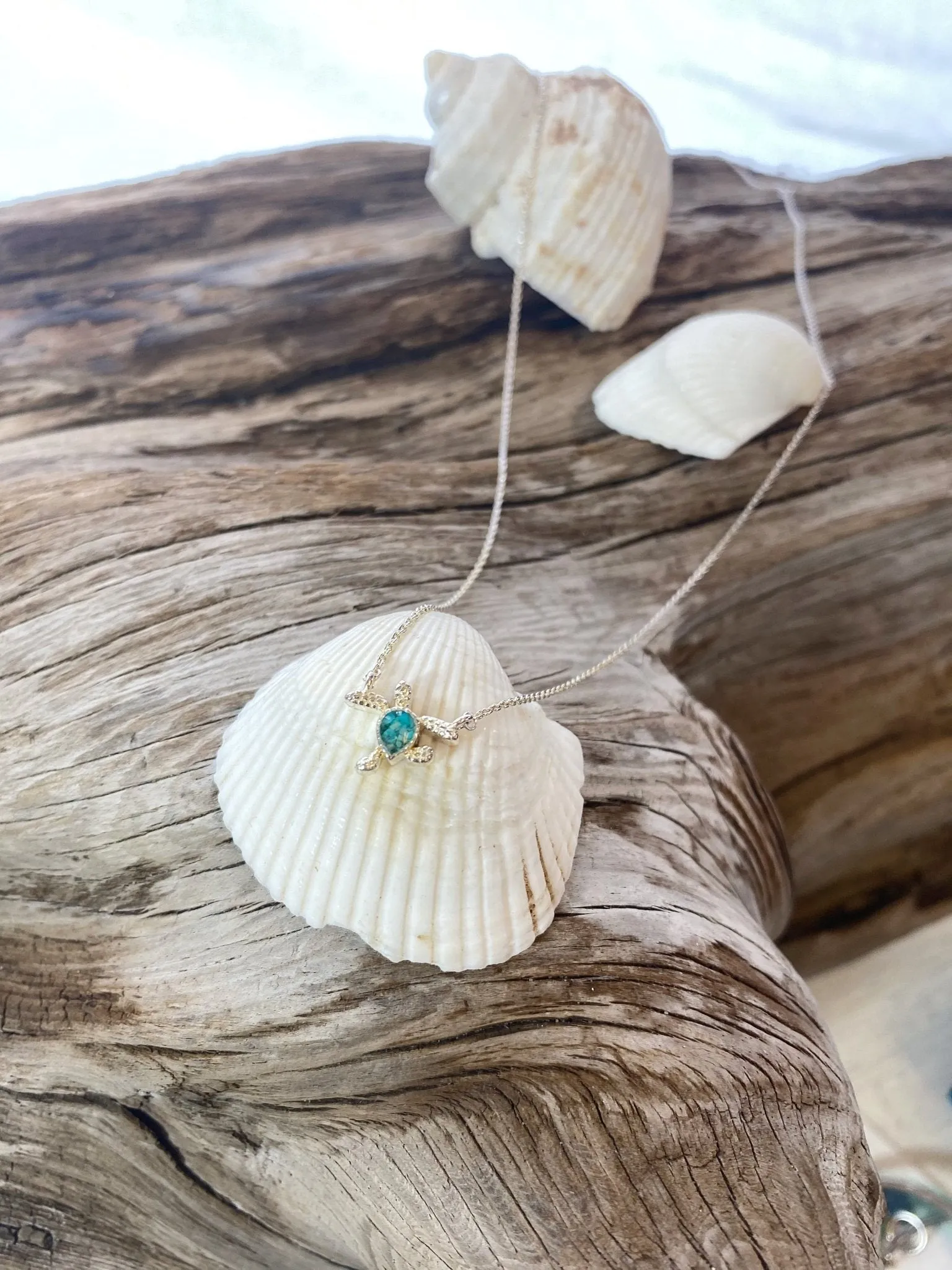 Dune Delicate Dune Powerstone Necklace