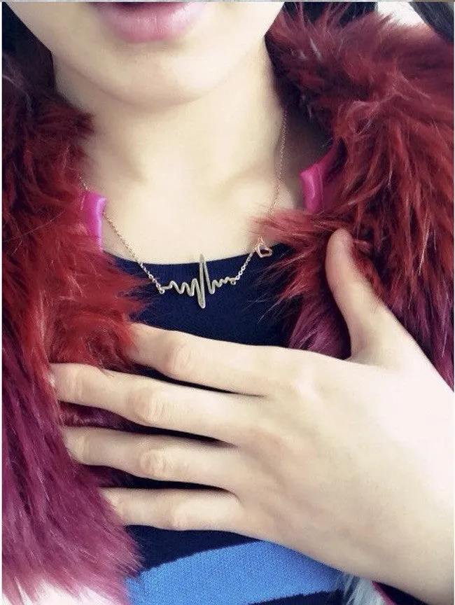 ECG heart Shape Fashion Clavicle Color Gold Alloy Necklace