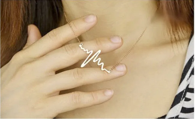 ECG heart Shape Fashion Clavicle Color Gold Alloy Necklace