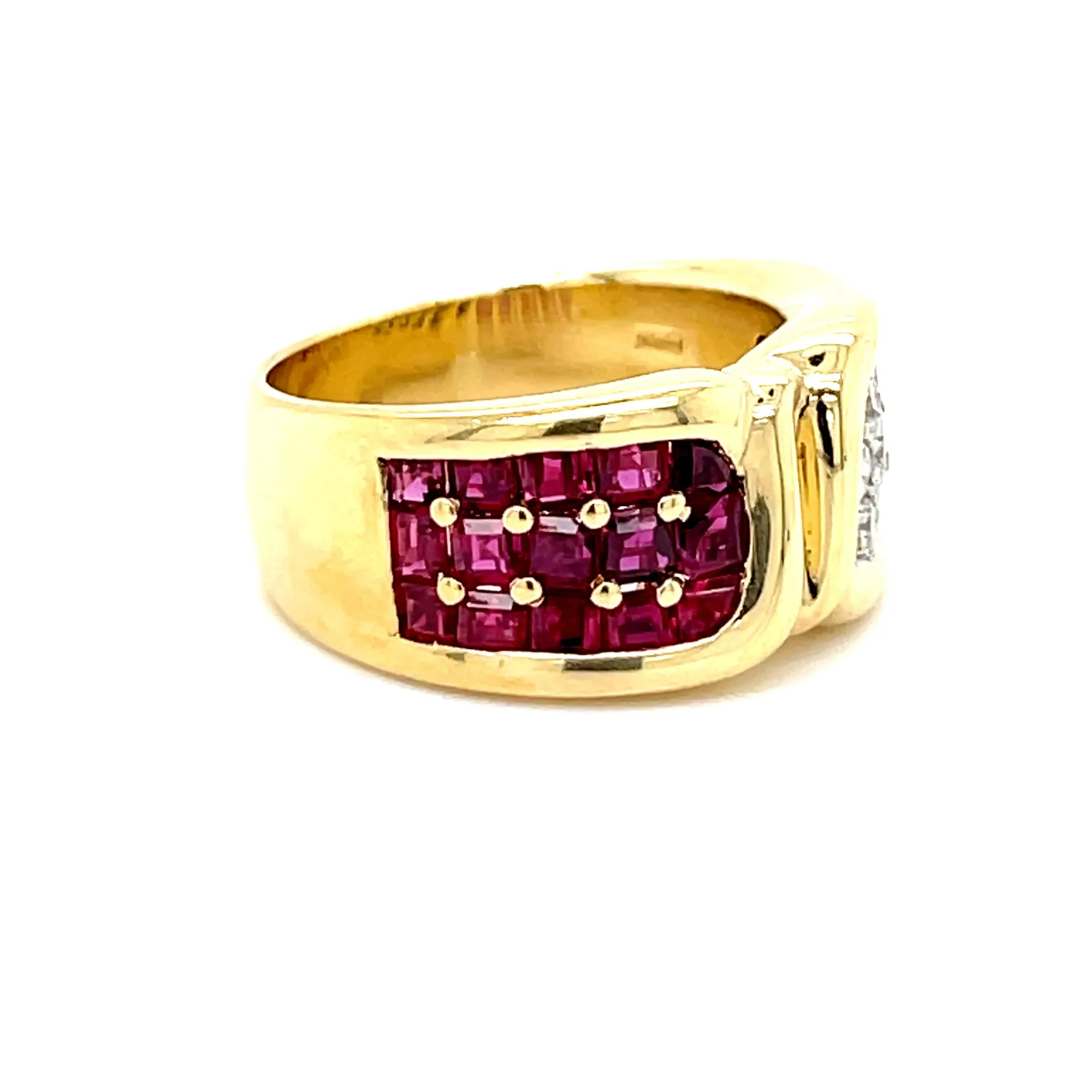 ESTATE 18K YELLOW GOLD RUBY & DIAMOND FASHION RING
