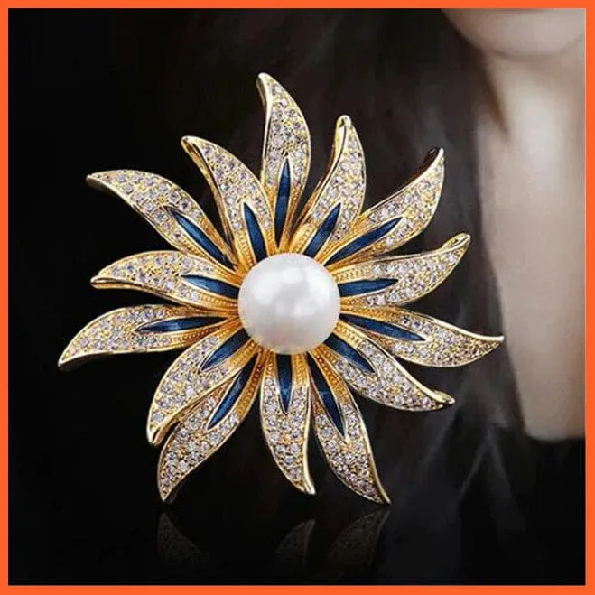 Fashion Crystal Elegant Lapel Pin Rhinestone Brooches Corsage Jewellery