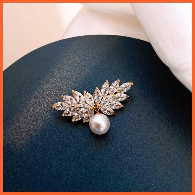 Fashion Pearl Flower Brooches For Women | Elegant Fashion Crystal Badge Pins