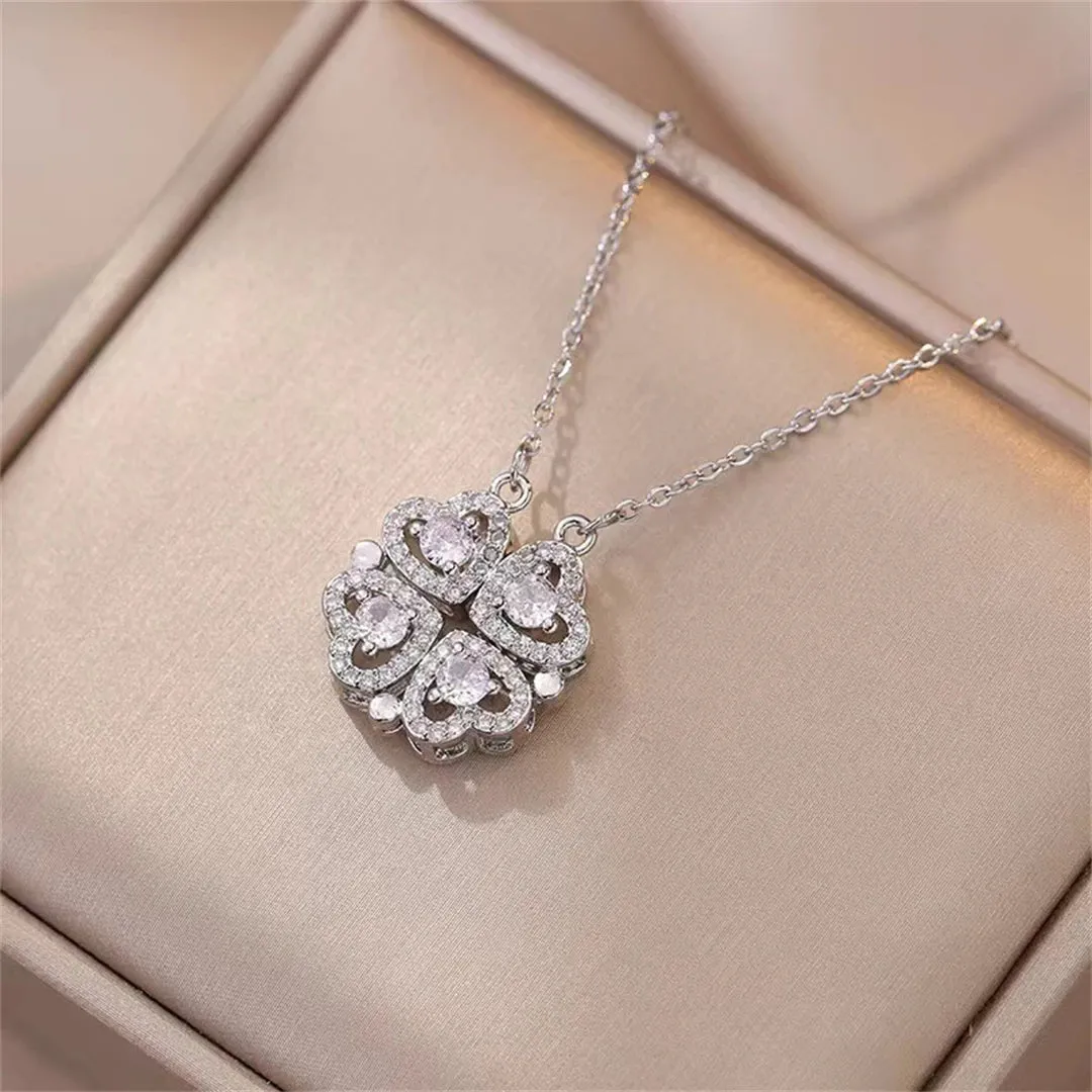 Fashion Retro Lucky Four Leaf Clover Necklace Gothic Love Heart Pendant
