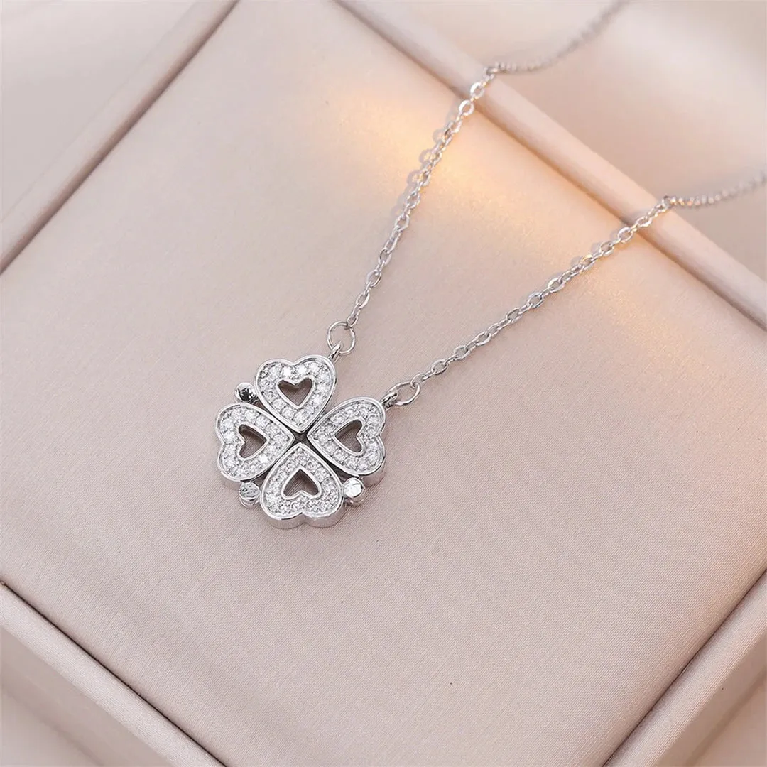 Fashion Retro Lucky Four Leaf Clover Necklace Gothic Love Heart Pendant