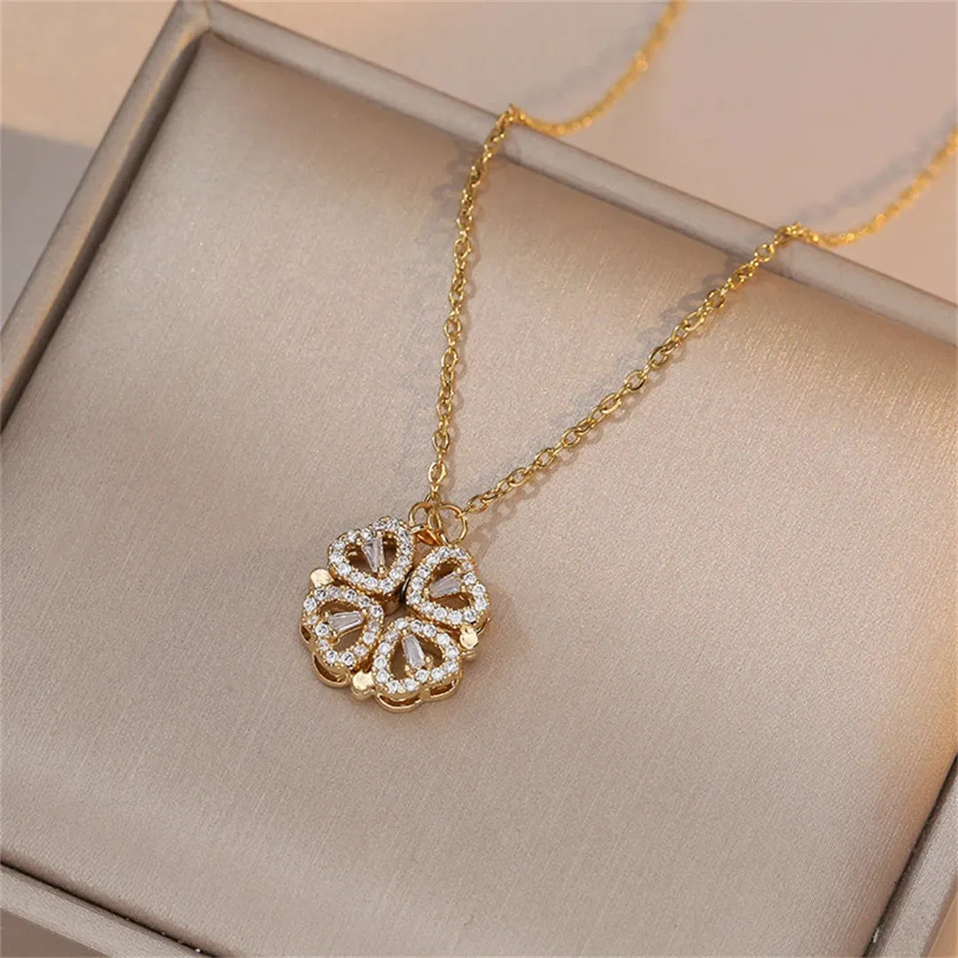Fashion Retro Lucky Four Leaf Clover Necklace Gothic Love Heart Pendant