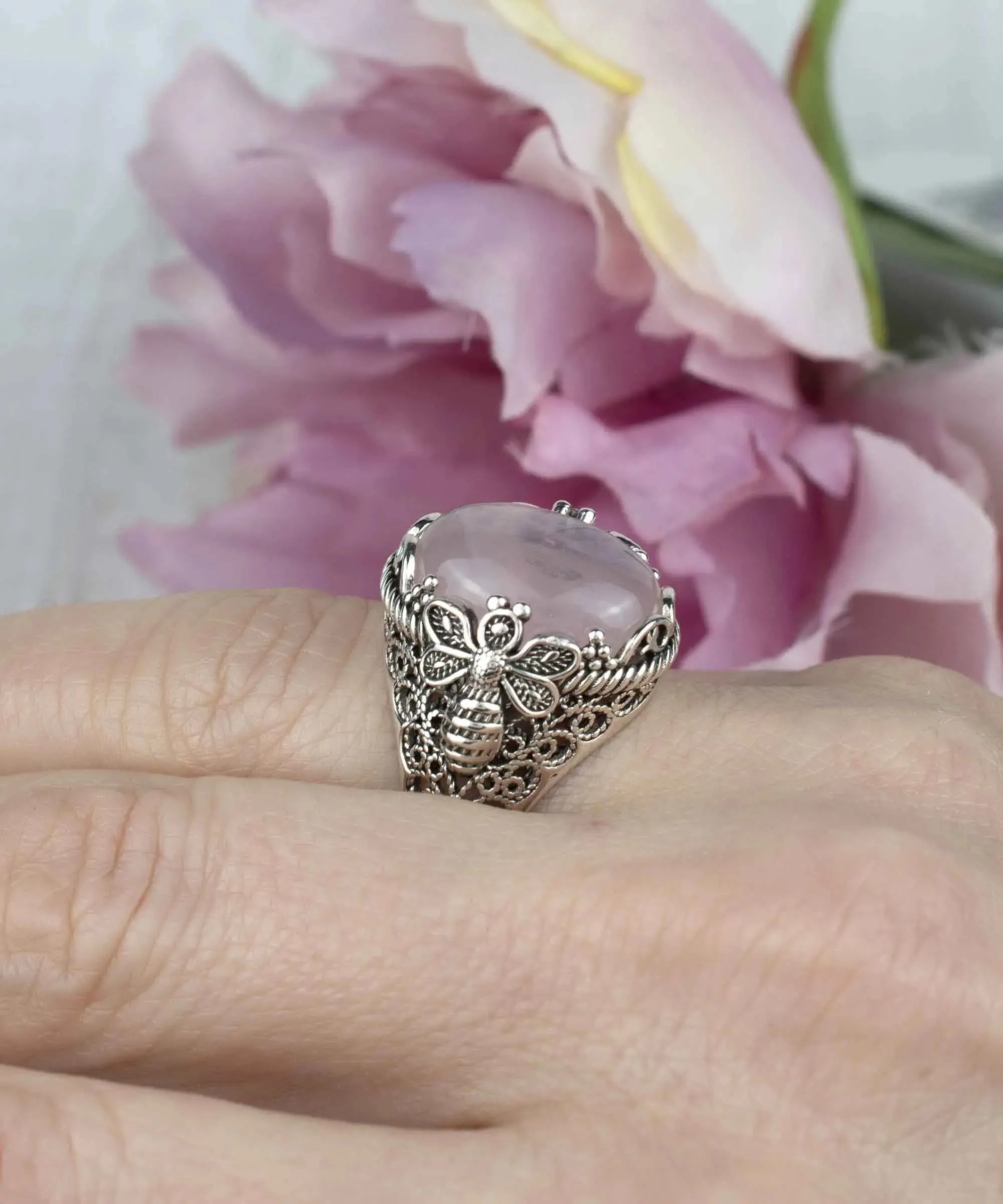 Filigree Art Bee Detailed Rose Quartz Gemstone Women Silver Statement Ring