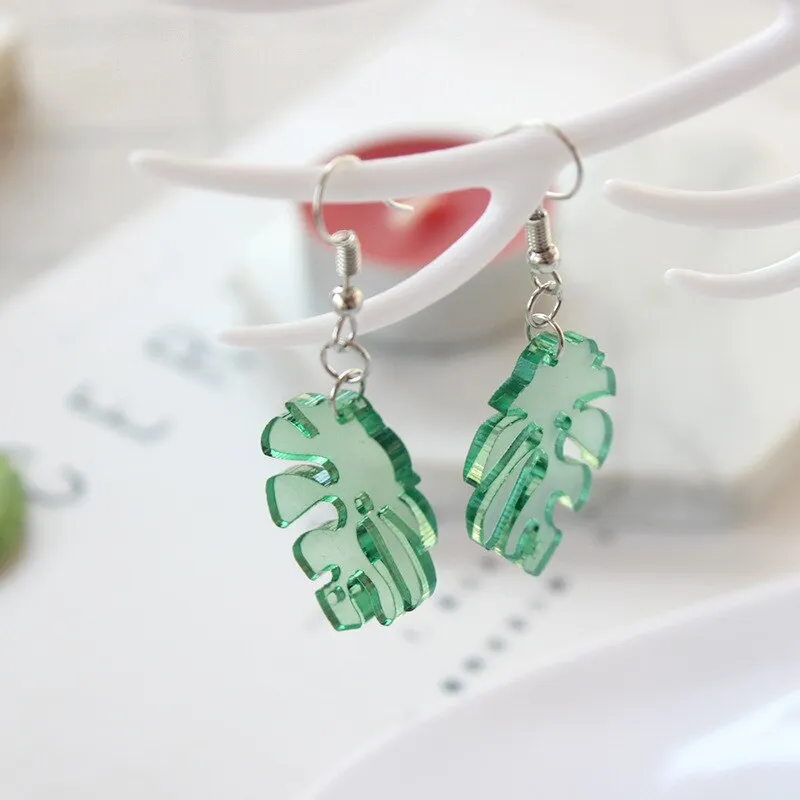 Fresh Acrylic Green Leaf Dangle Earrings For Women