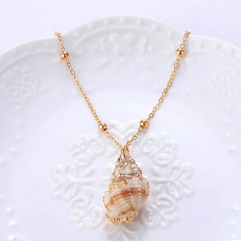 Gold Plated Boho Conch Seashell Pendant Necklace