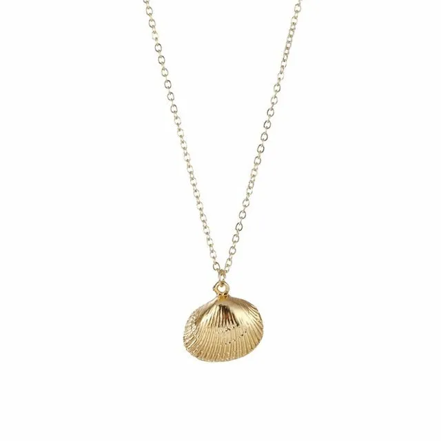 Gold Plated Boho Conch Seashell Pendant Necklace