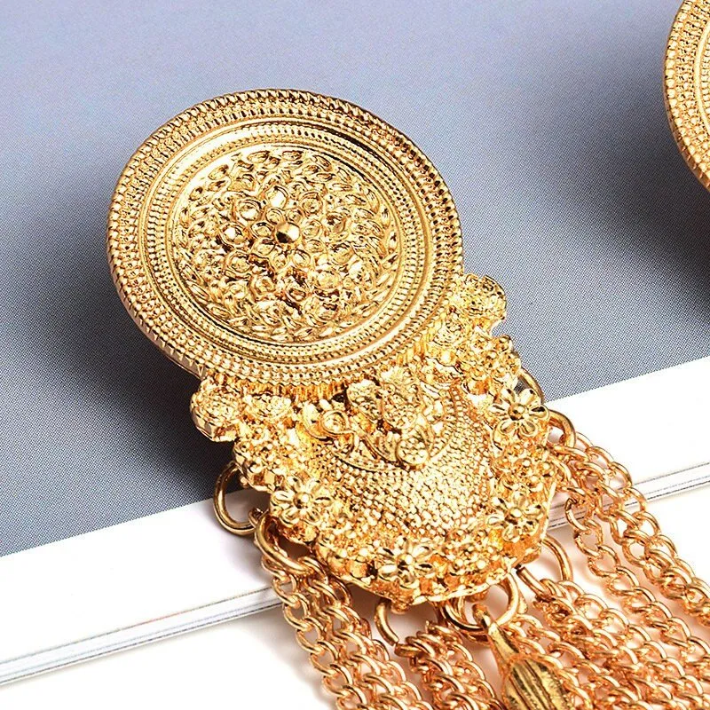 Golden Threads Detailed Circular Plate Dangle Floating Tassel Long Earrings Piercing imitation Gold Elegant Girly Eye catching