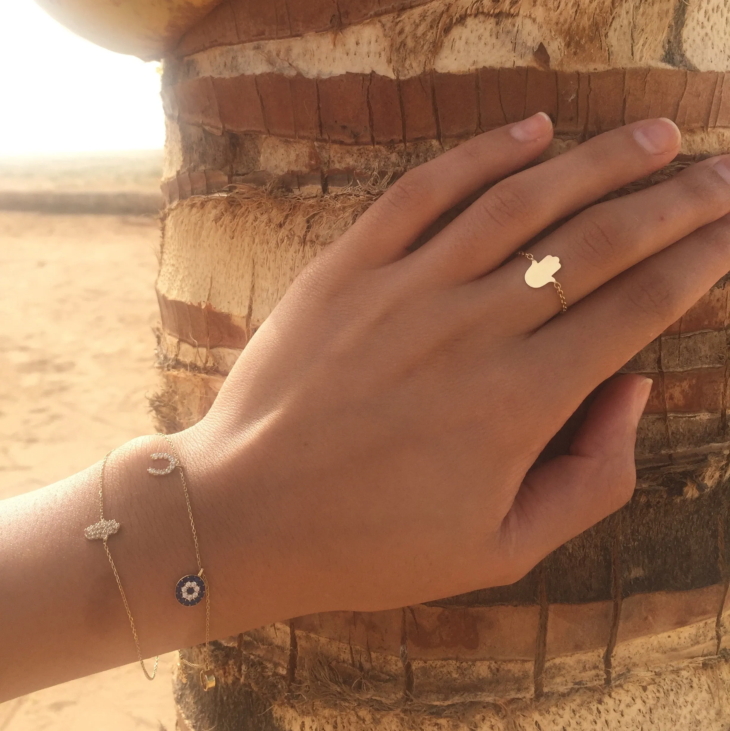 HAMSA CHAIN RING, GOLD ONLINE EXCLUSIVE