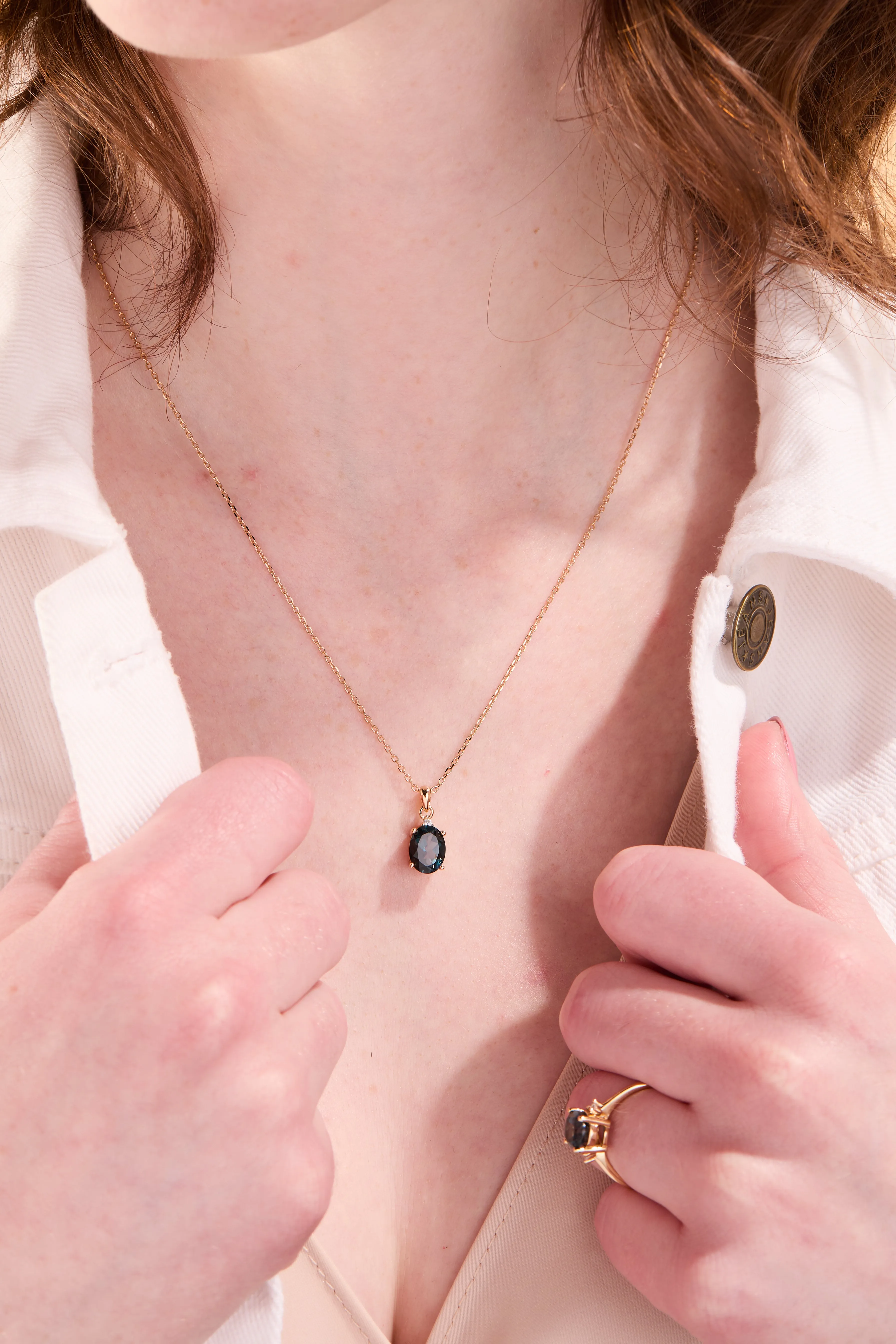 London Blue Topaz Oval Pendant With Chain W.