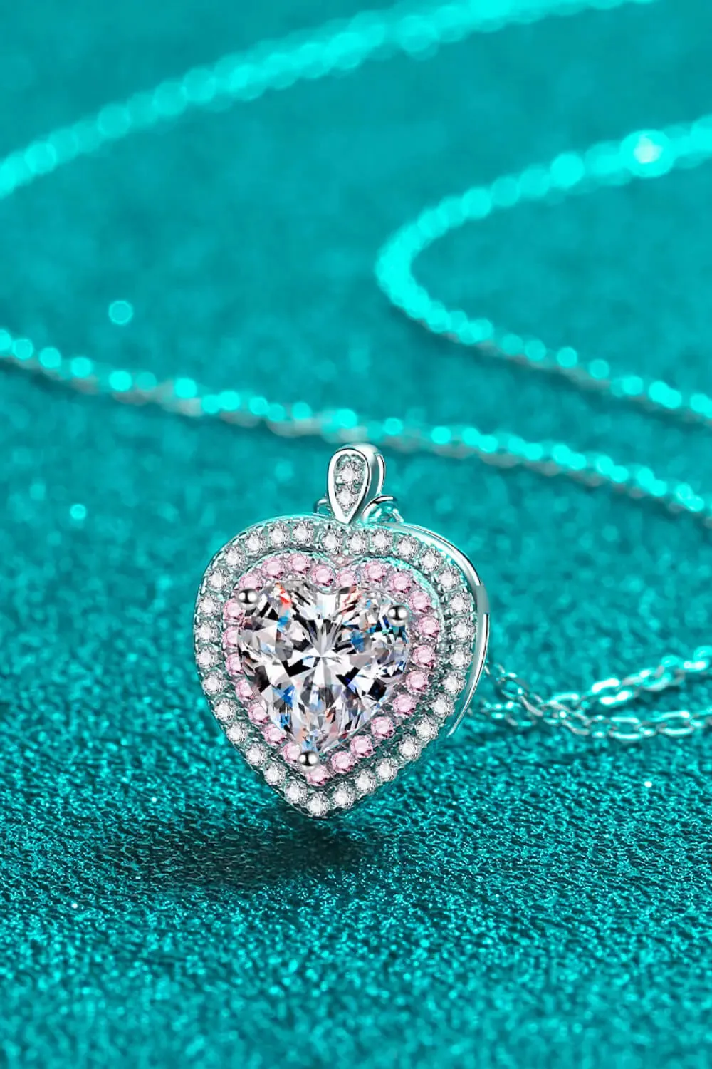 LOVCIA 925 Sterling Silver 1 Carat Moissanite Heart Pendant Necklace