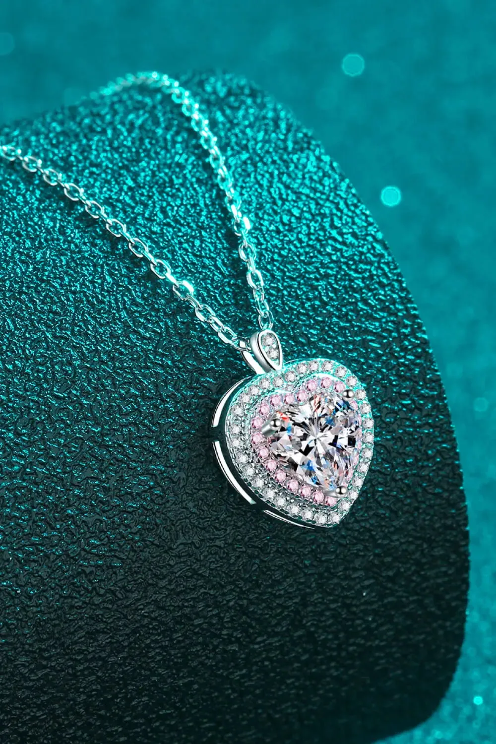 LOVCIA 925 Sterling Silver 1 Carat Moissanite Heart Pendant Necklace