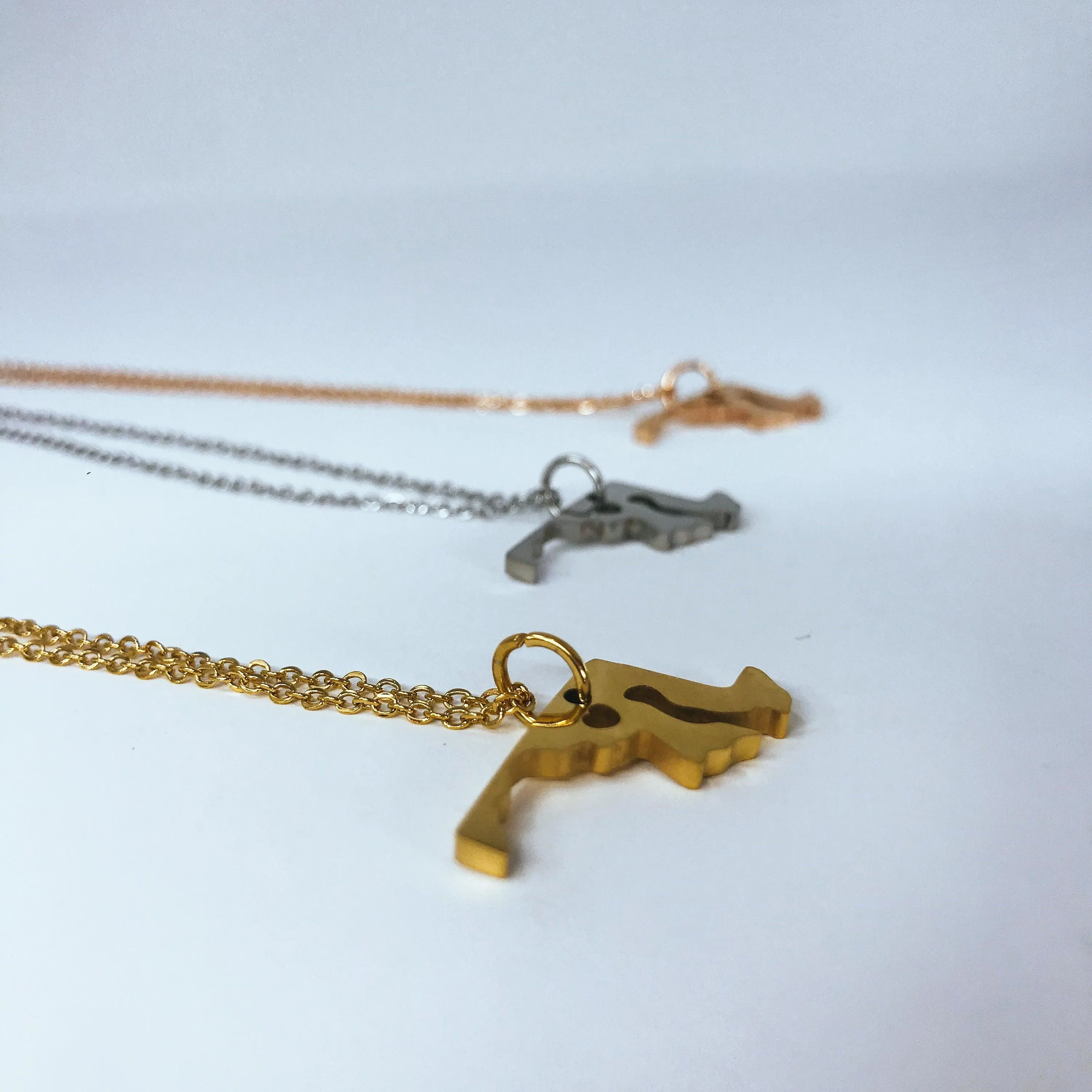 Maryland State Silhouette Necklace