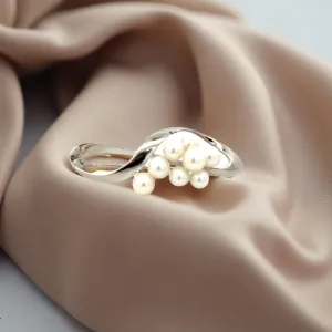 Mikimoto Akoya Pearl Brooch Sterling Silver 5.3 mm Estate M444