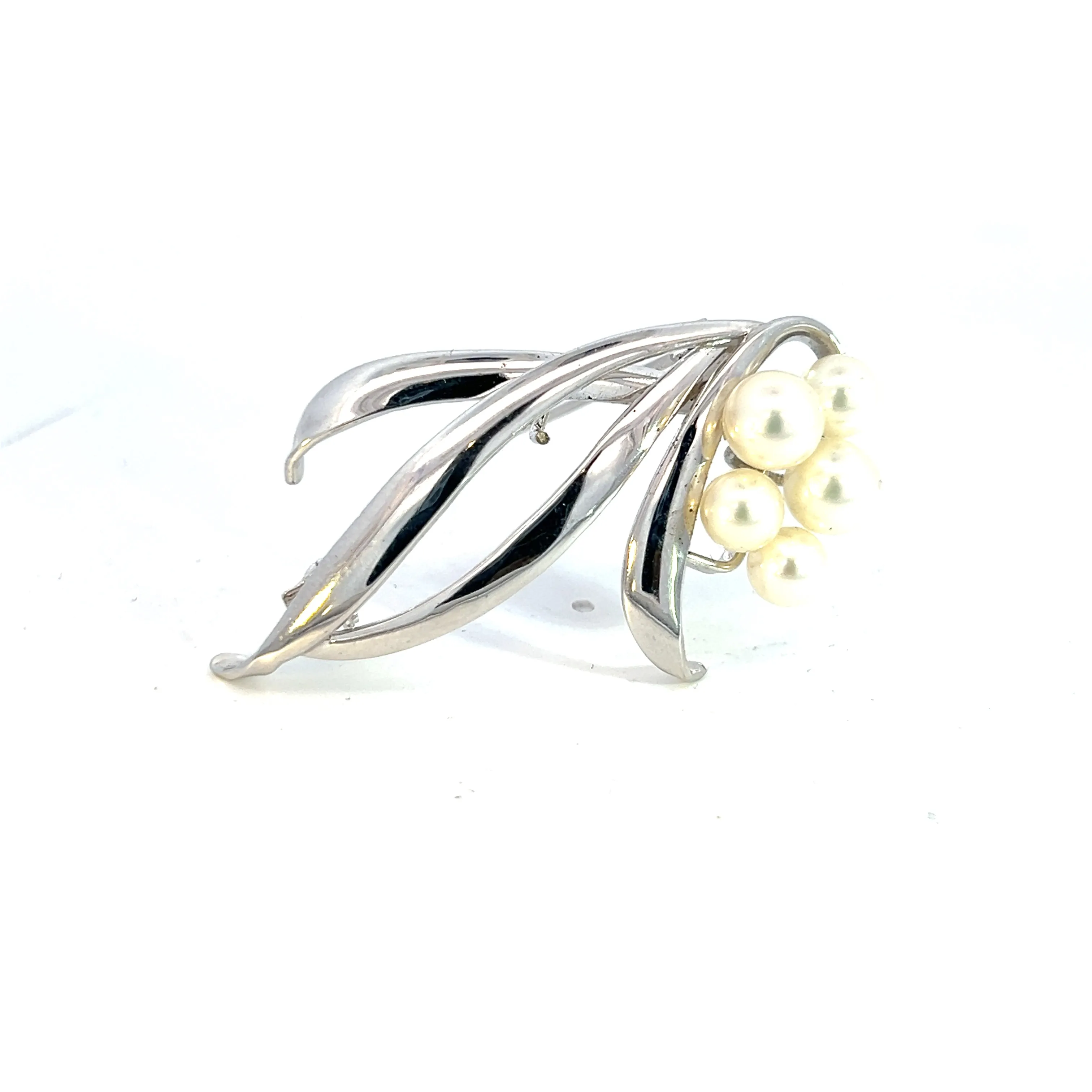 Mikimoto Estate Akoya Pearl Brooch 6.40-5.30 mm Silver M376