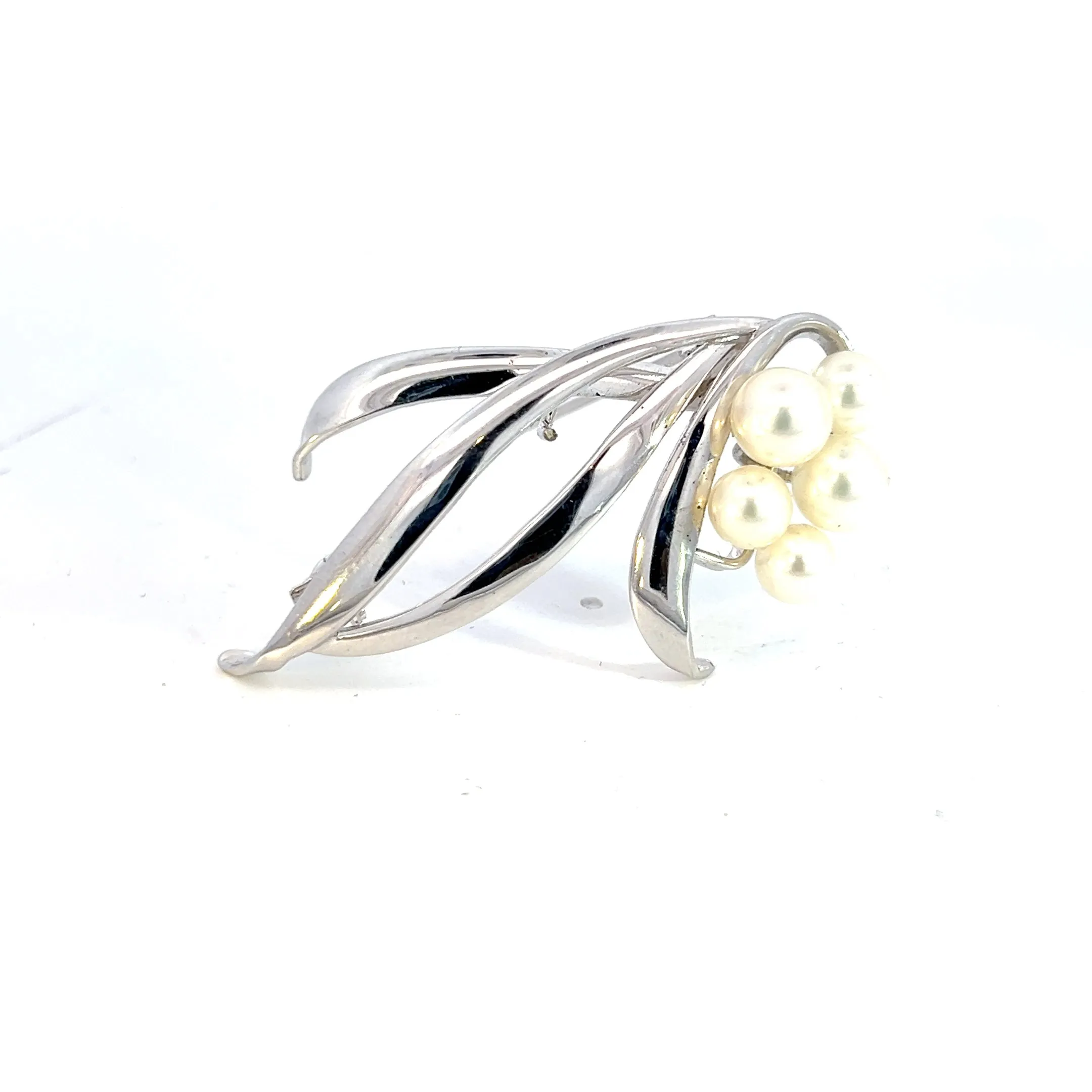 Mikimoto Estate Akoya Pearl Brooch 6.40-5.30 mm Silver M376
