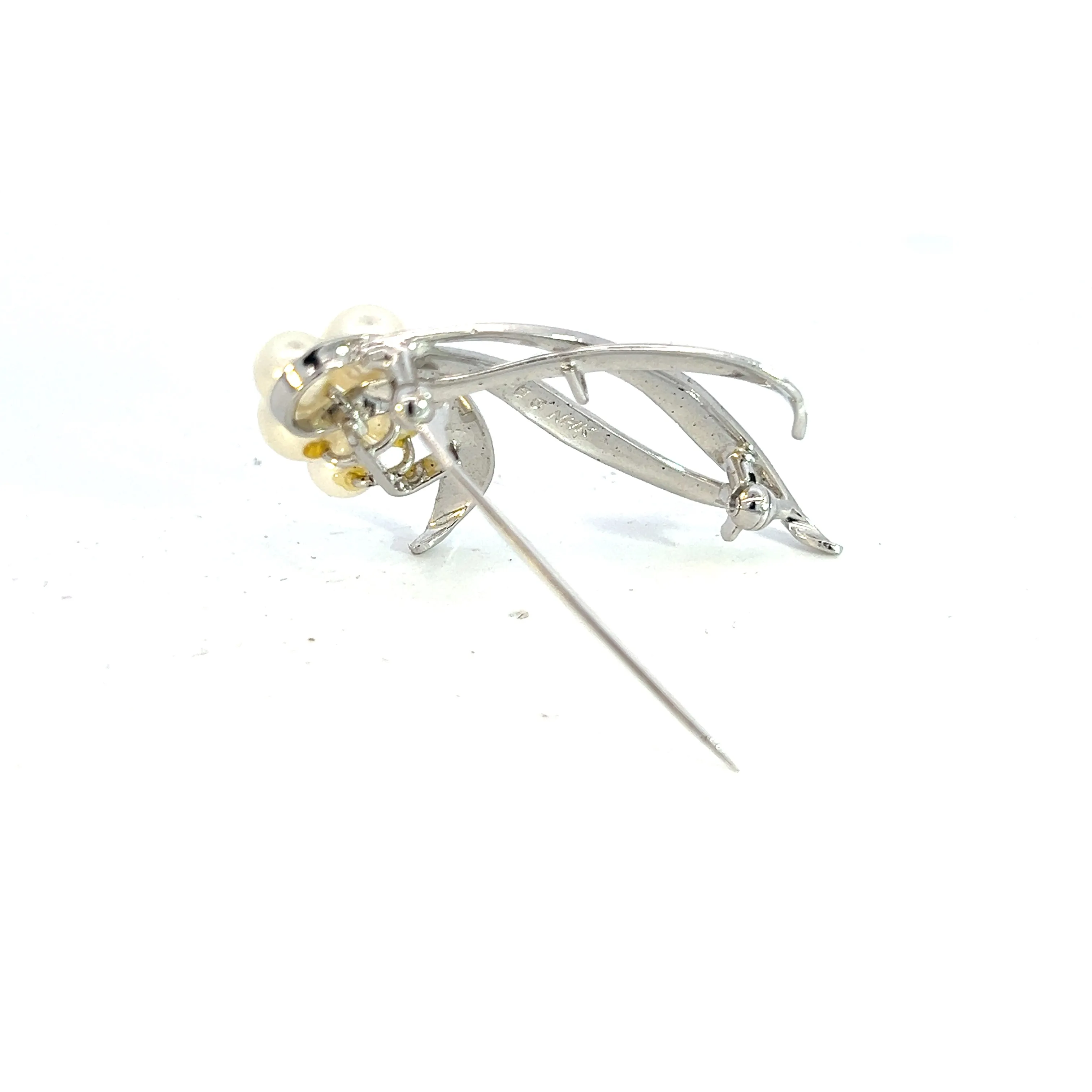 Mikimoto Estate Akoya Pearl Brooch 6.40-5.30 mm Silver M376