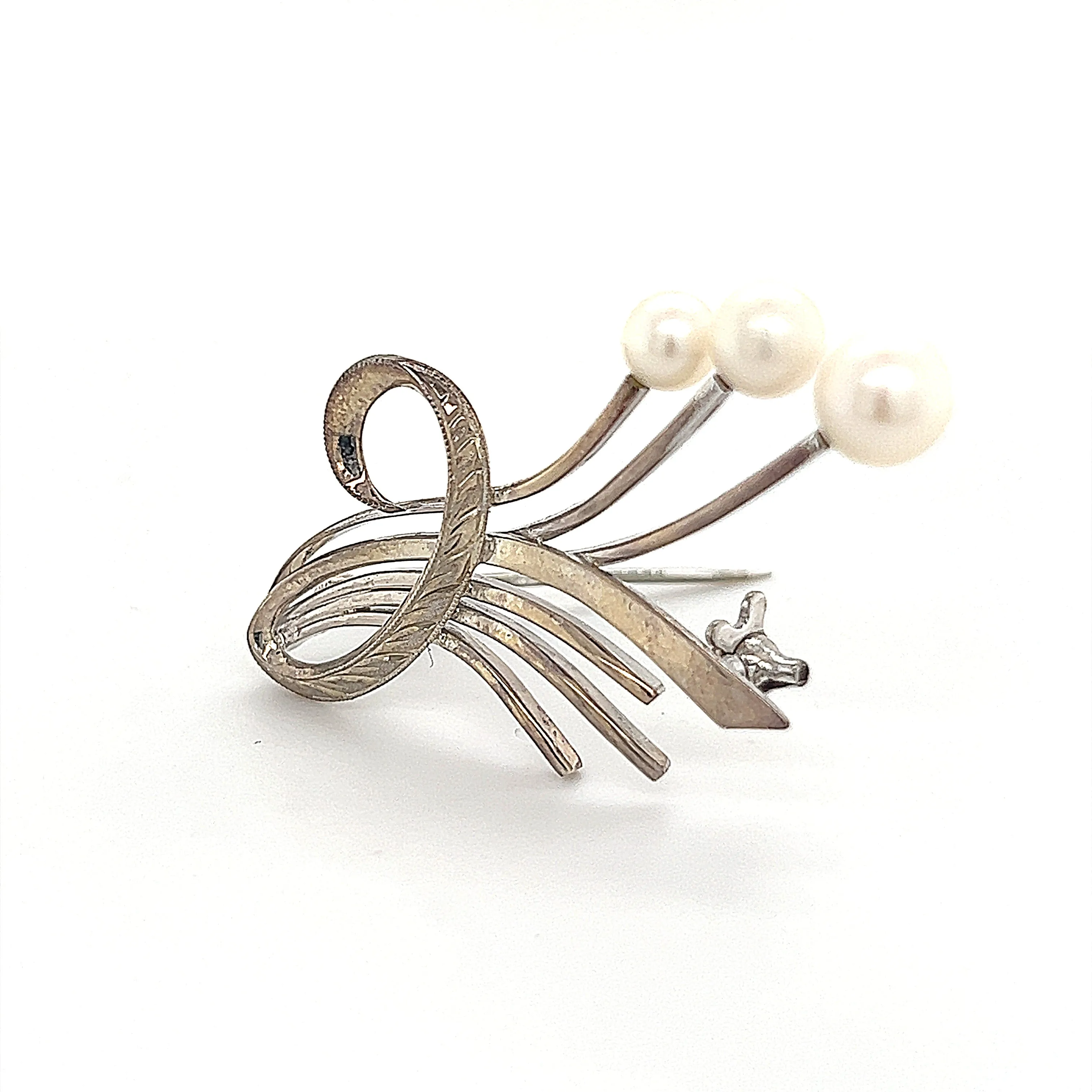 Mikimoto Estate Akoya Pearl Brooch Sterling Silver 6.5 mm 5 Grams M241
