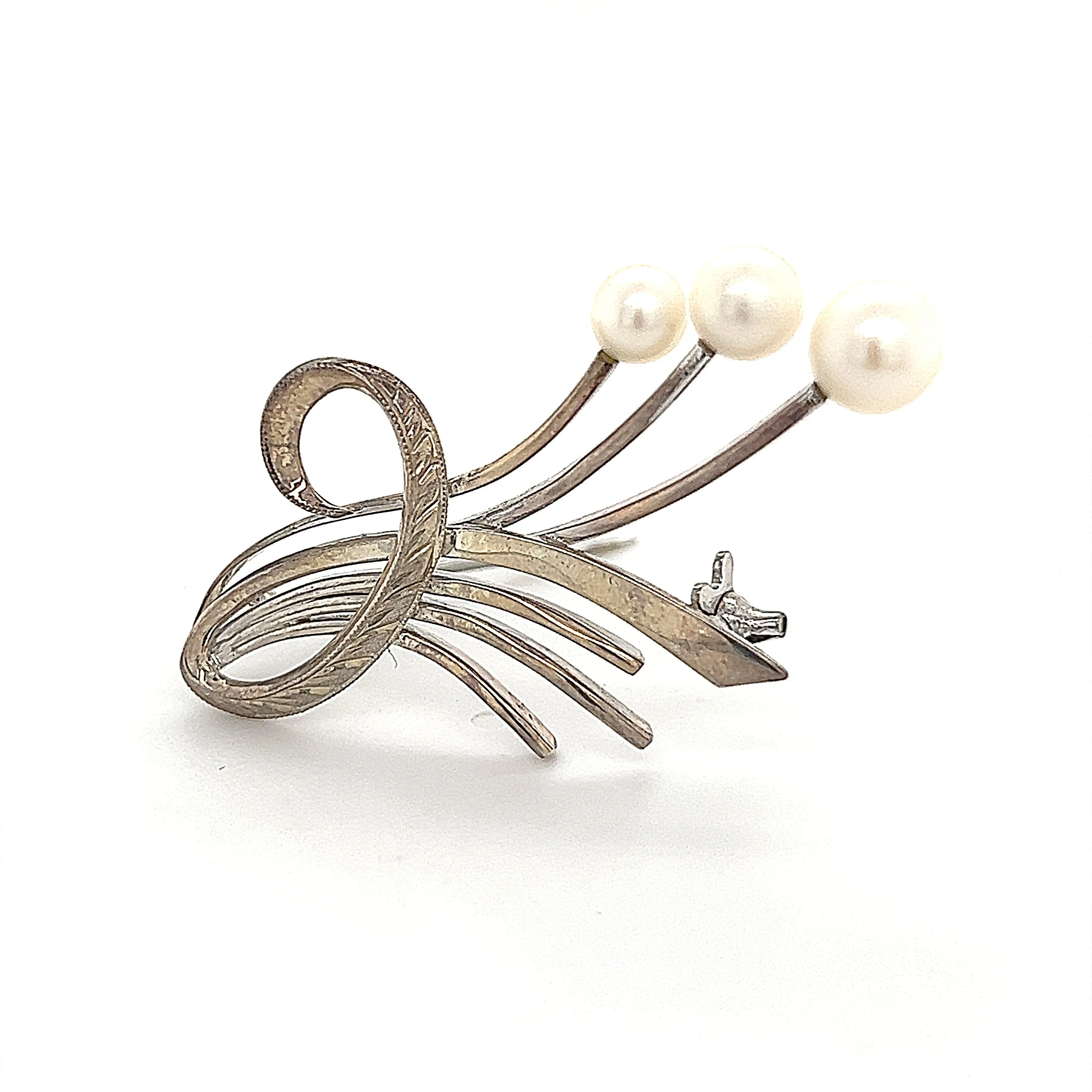 Mikimoto Estate Akoya Pearl Brooch Sterling Silver 6.5 mm 5 Grams M241