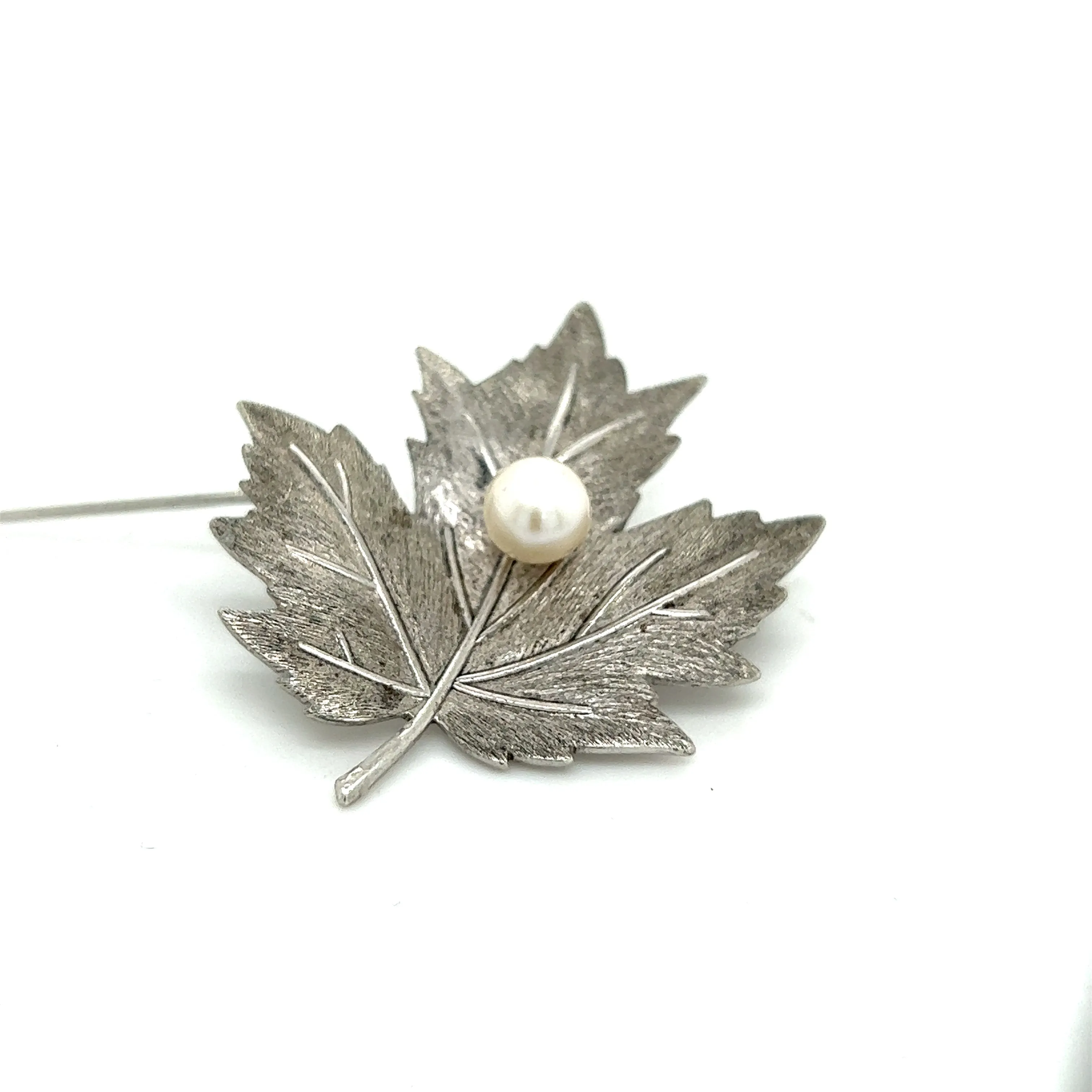 Mikimoto Estate Akoya Pearl Leaf Brooch Pin Sterling Silver 6.65 mm M297