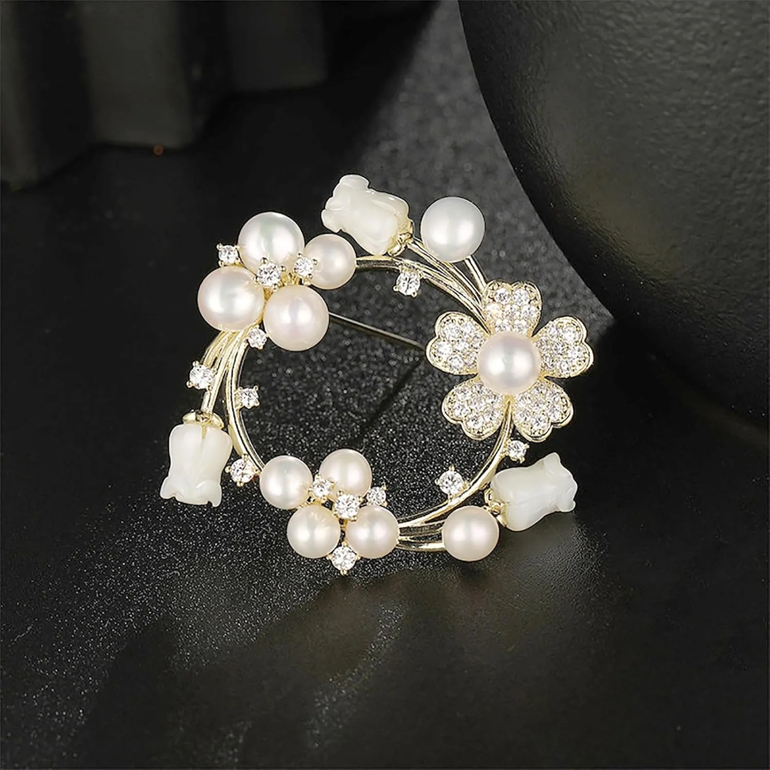 Natural Pearl Flower Brooch Pins for Women, Women's Brooch Gift, Brooches Jewelry Accessories for Wedding, Anniversary, Banquet, Gift For Ladies