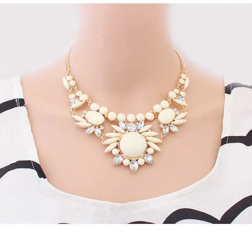 New Arrival Fashion Jewelry Trendy Women Necklaces & Pendants Link Chain Short Statement Necklace Resin Pendant For Gift