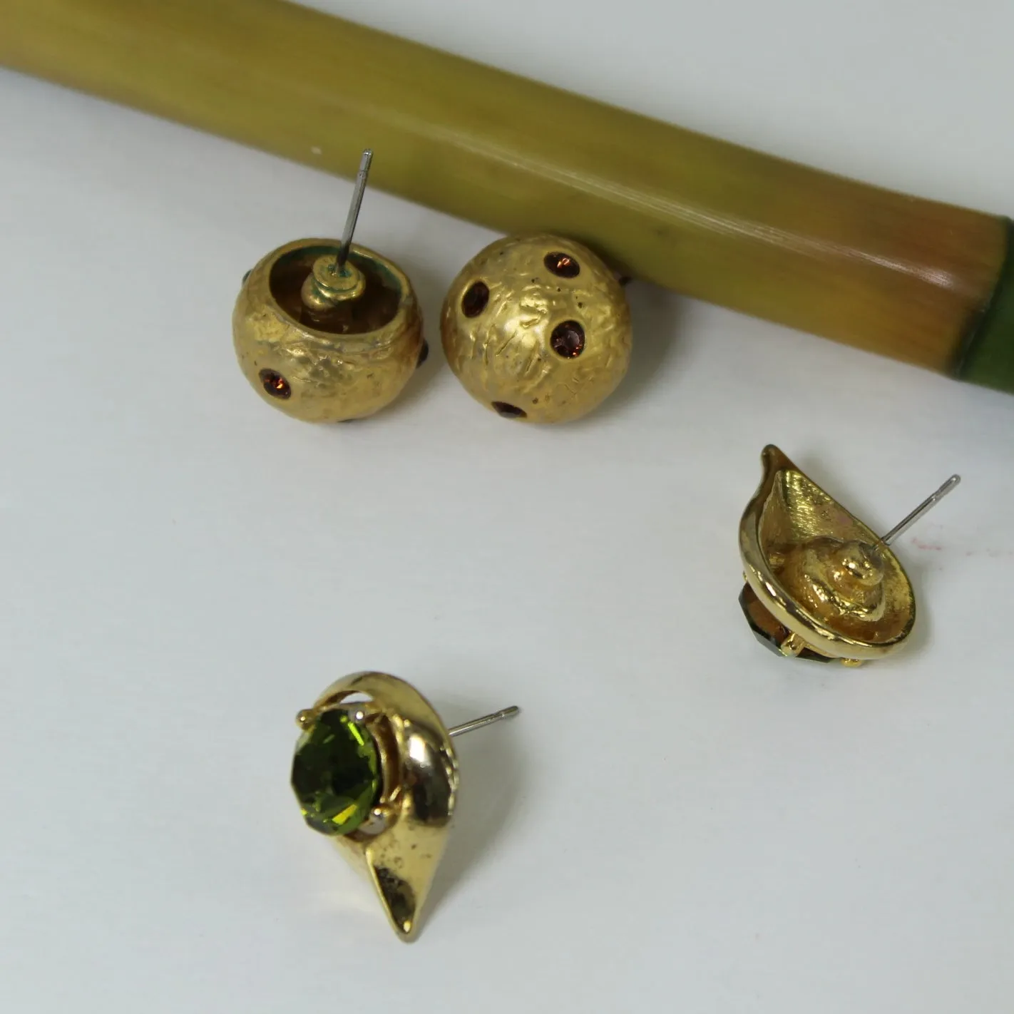 Pair Shiny Bright Stud Earrings Ball Root Beer RS Teardrop Acid Green