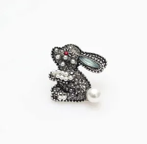 Pin Brooch Pin Broach Badge Brooch Lapel Pin Summer Compact Exquisite Pearl Full of Diamond Rabbit Brooch Jewelry Female Cute Anti-Failure Brooch AccessoriesSilver