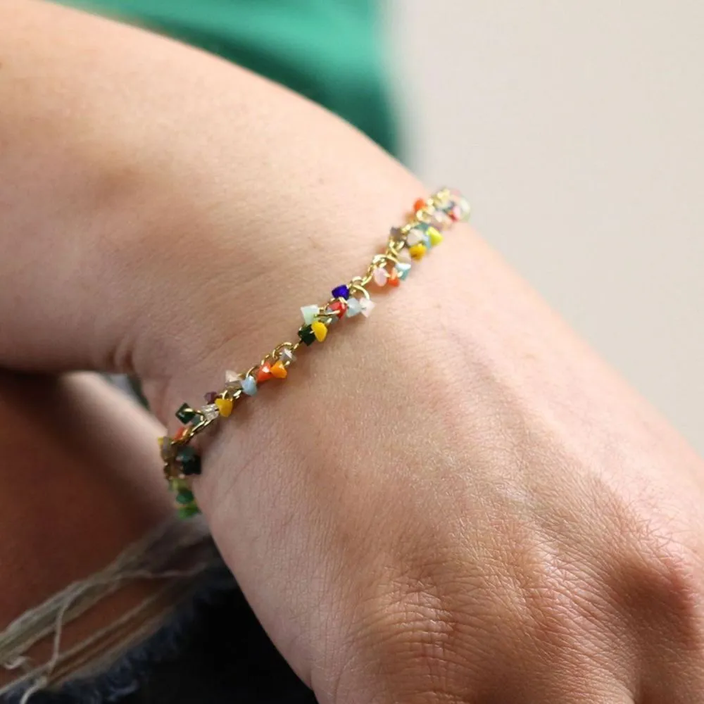 POM Golden Bracelet With Rainbow Glass Chipped Beads