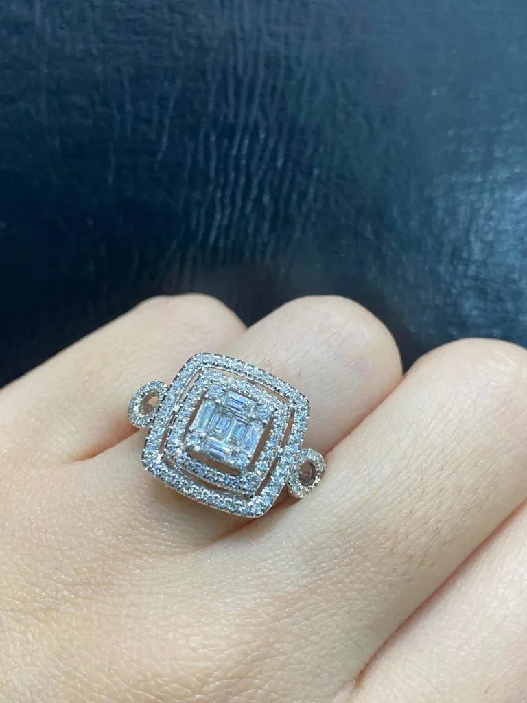 PREORDER | Square Halo Cathedral Diamond Ring 14kt