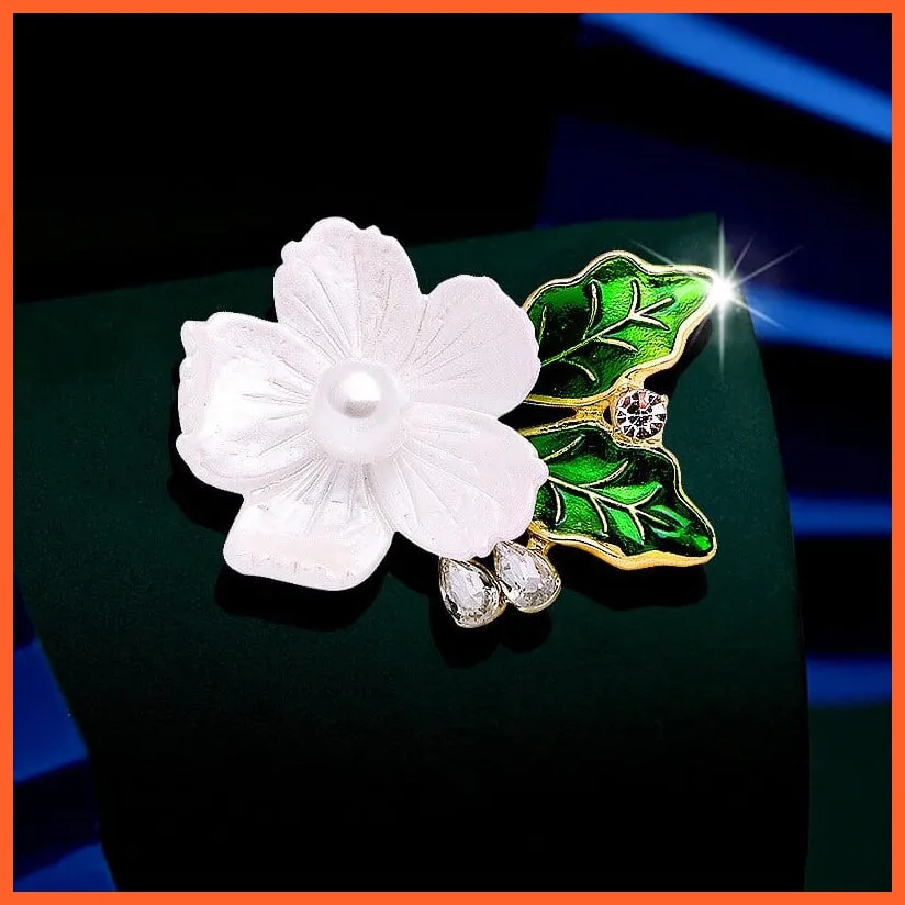 Shell Flower Pearl Badges And Brooch Pins For Women