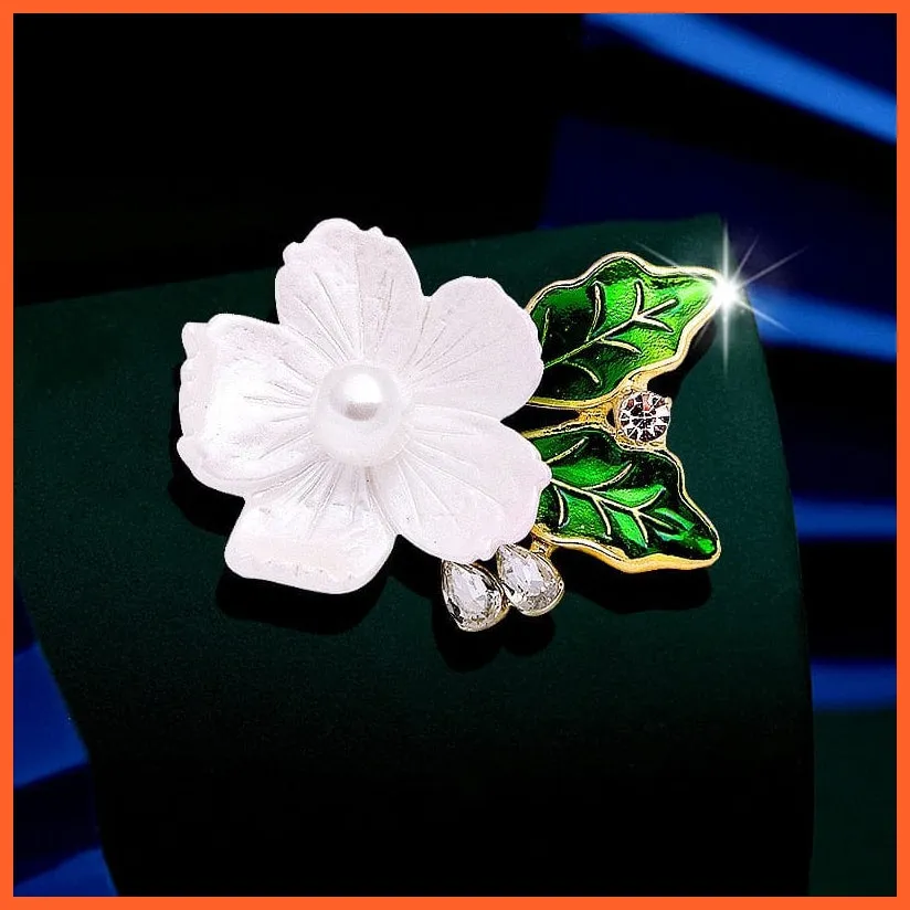 Shell Flower Pearl Badges And Brooch Pins For Women